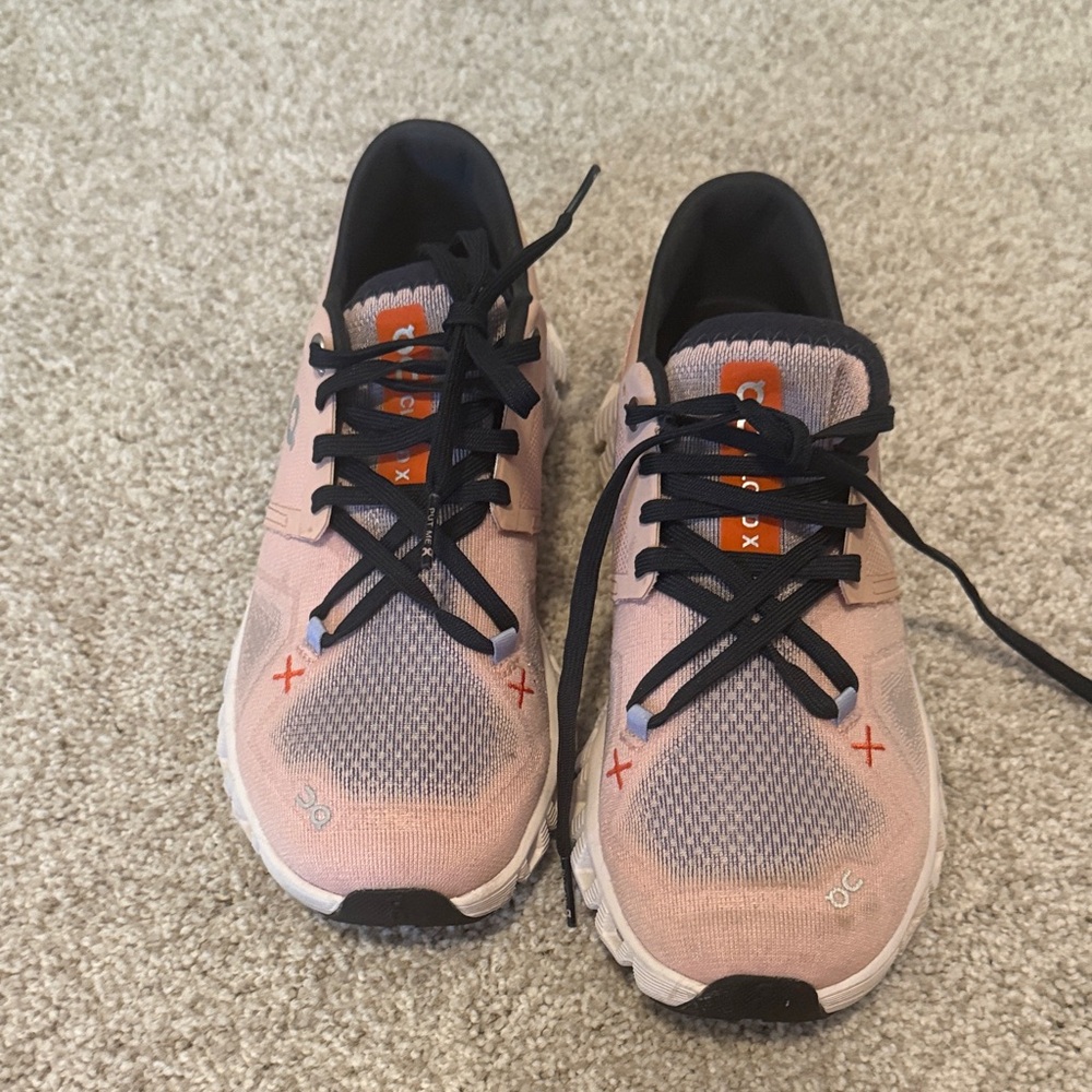 ON Women's Pink Athletic Shoes